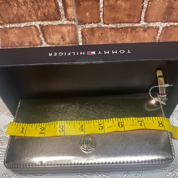 TOMMY HILFIGER WALLET ROSE GOLD METALLIC - Picture 15 of 16
